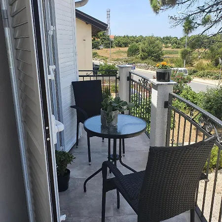 Emilia Apartment
