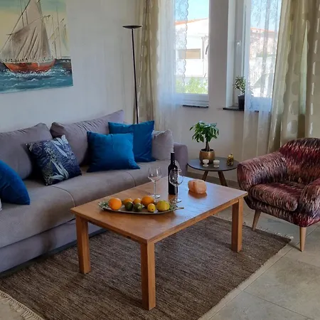 Emilia Apartment