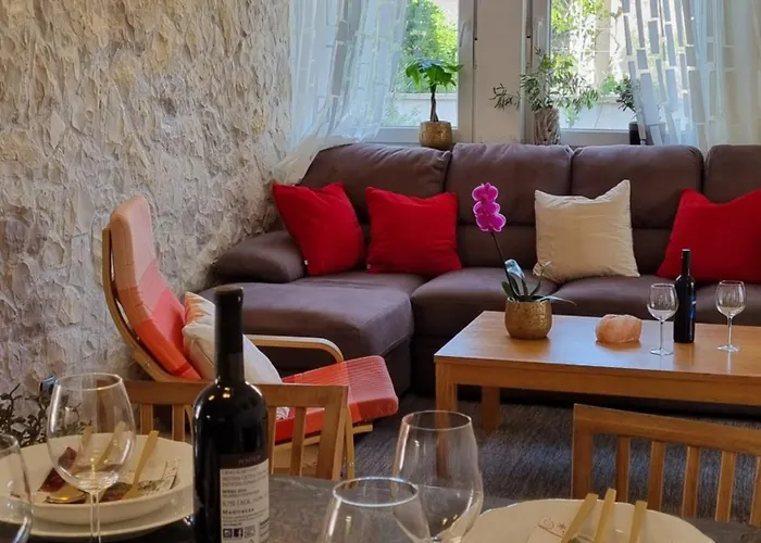 Apartment Emilia