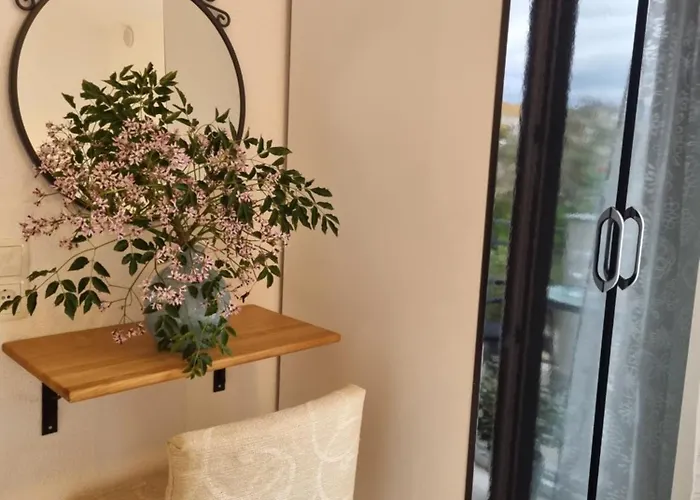 Emilia Apartment Vir